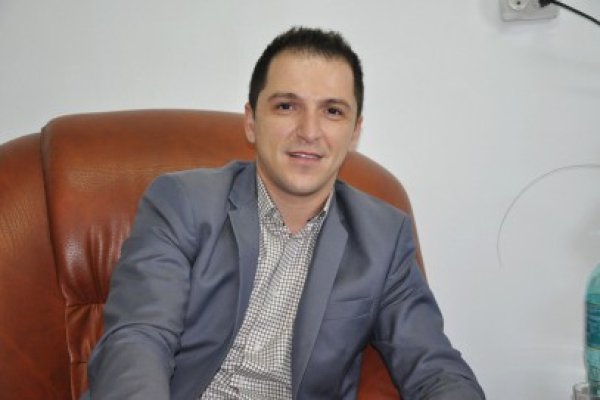 Cum au votat parlamentarii Constanţei la articolul din Codul Penal care sancţionează cu închisoarea pe cei care critică magistraţii